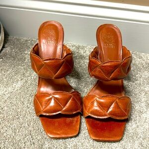 Vince Camuto size 9